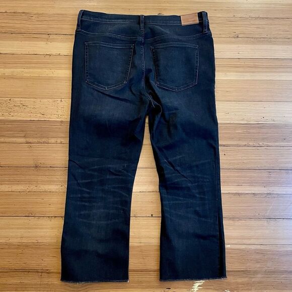 J. Crew 9” demi-boot crop Jean in charcoal. Size 33. - Picture 7 of 16